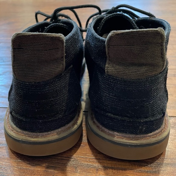 TOMS Chukka Boot - Picture 6 of 10